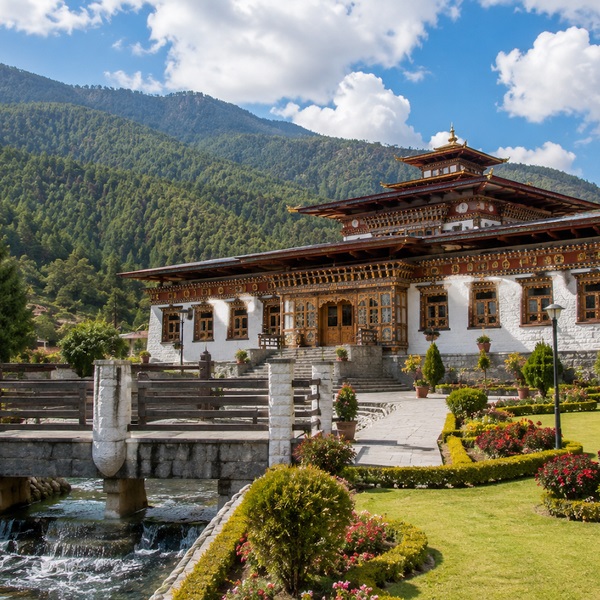 Luxury Bhutan Heritage Resort with Panoramic Himalayan Views